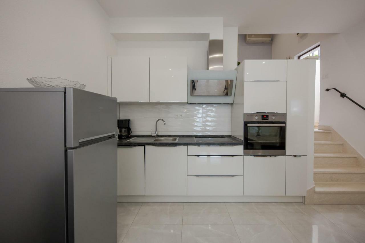 Apartments Mateo Τρογκίρ Εξωτερικό φωτογραφία