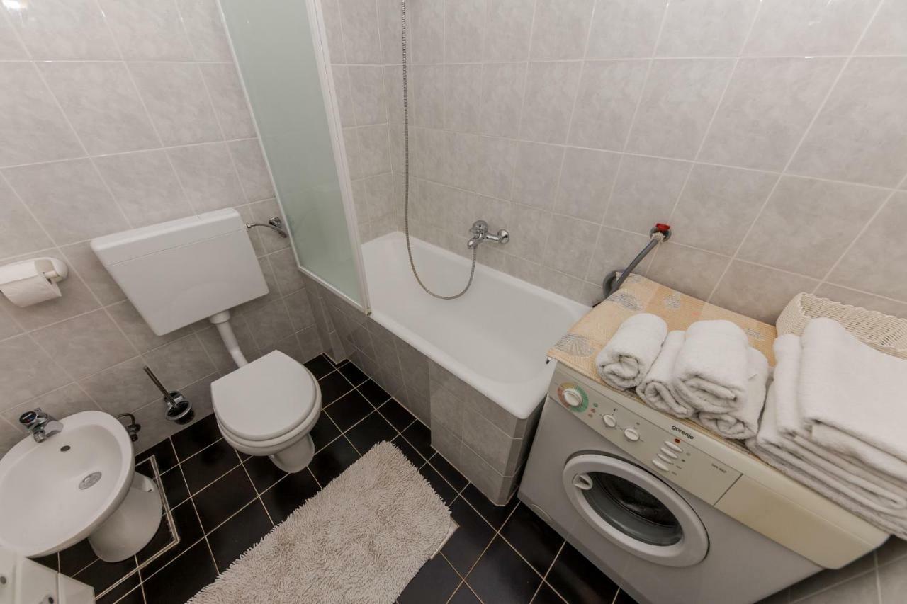 Apartments Mateo Τρογκίρ Εξωτερικό φωτογραφία