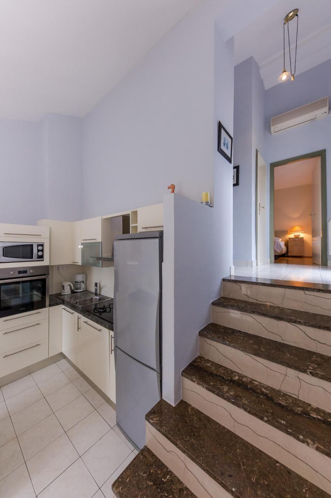 Apartments Mateo Τρογκίρ Εξωτερικό φωτογραφία